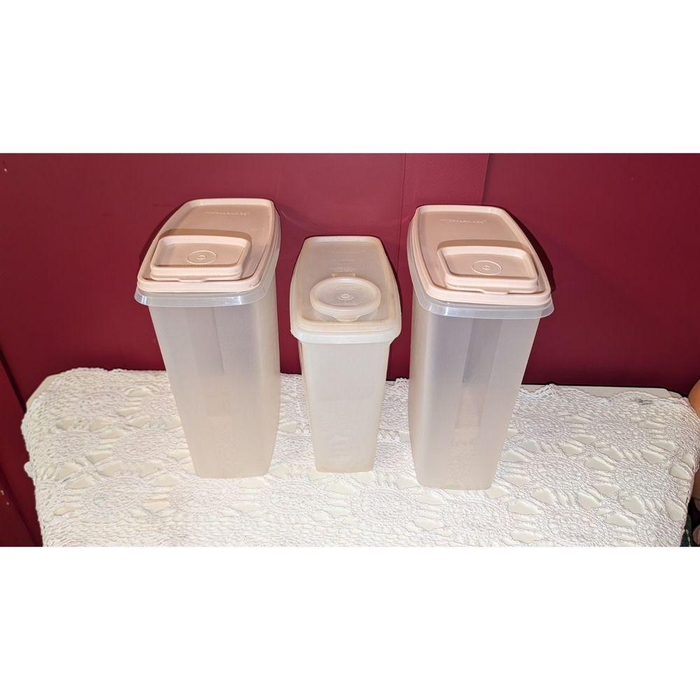 Three Vintage Tupperware Cereal, Keeper Set  1588-7, 469-6, 471-12, 1590-4